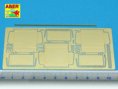 KV-1or KV-2 early with wide fenders Vol.2 - Tool boxes early typ