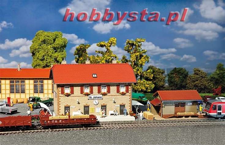 St. Johann railway station set