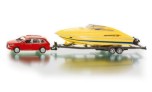 Audi Q7 4.2 FSI Quattro with boat
