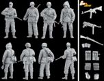 Scale Models Dragon 6704 German Waffen Grenadiers 1944-45 - Gen 2 Gear