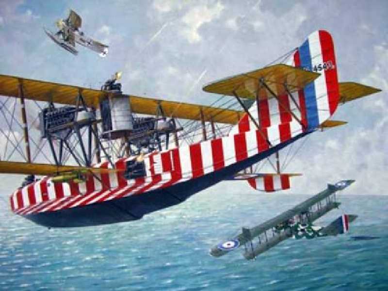 Felixstowe F.2A (With upper wing gunner position) - zdjęcie 1 Felixstowe F.2A (With upper wing gunner position) - zdjęcie 1