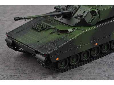 Swidish CV9035 IFV - zdjęcie 16