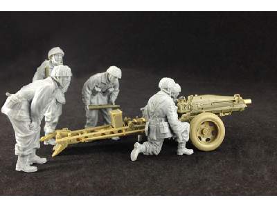 75mm Pack Howitzer M1A1 British Airborne Version & Gun Crew - zdjęcie 12