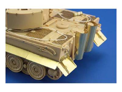 Tiger I late fenders 1/35 - Academy Minicraft - zdjęcie 5