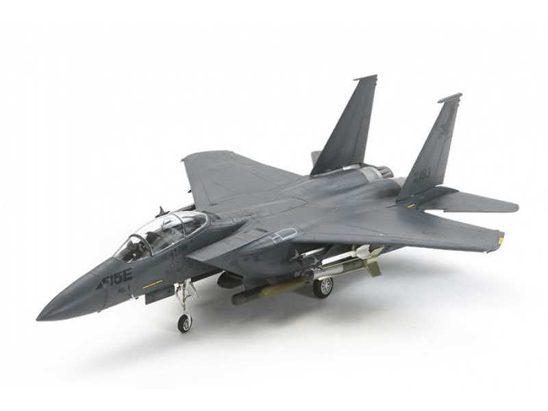 F-15E Strike Eagle - zdjęcie 1 F-15E Strike Eagle - zdjęcie 1