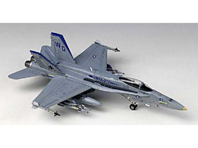 F/A-18C Hornet - zdjęcie 1 F/A-18C Hornet - zdjęcie 1