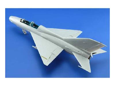 MiG-21UM 1/48 - Trumpeter - zdjęcie 3