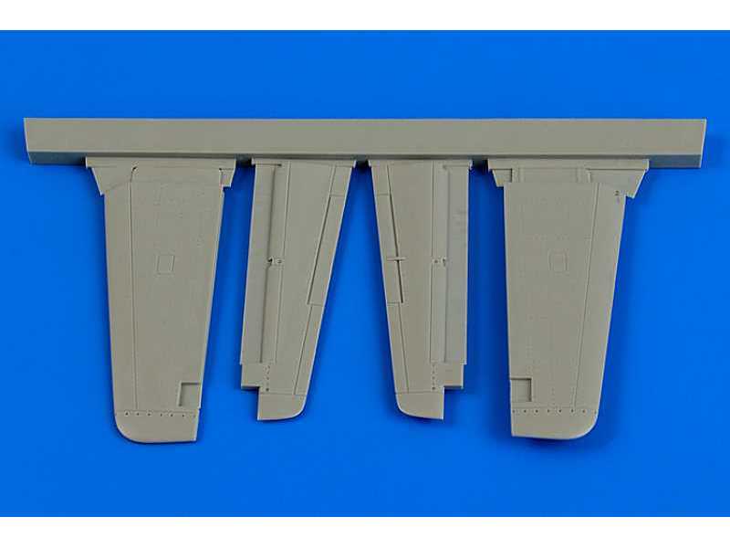 P-51D Mustang control surfaces - Tamiya - zdjęcie 1 P-51D Mustang control surfaces - Tamiya - zdjęcie 1