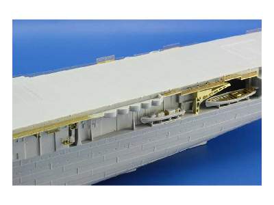 USS CV-5 Yorktown part 3 superstructure 1/350 - Merit - zdjęcie 15