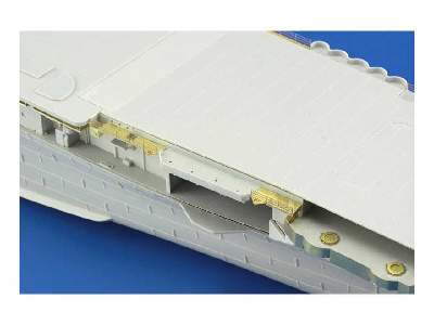 USS CV-5 Yorktown part 4 flight deck 1/350 - Merit - zdjęcie 5