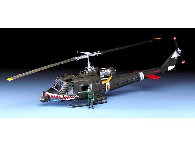 UH-1C HUEY FROG - zdjęcie 1 UH-1C HUEY FROG - zdjęcie 1