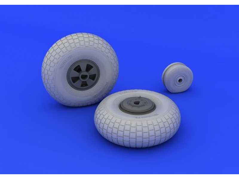 Mosquito FB Mk. IV wheels 1/32 - Hk Models - zdjęcie 1 Mosquito FB Mk. IV wheels 1/32 - Hk Models - zdjęcie 1