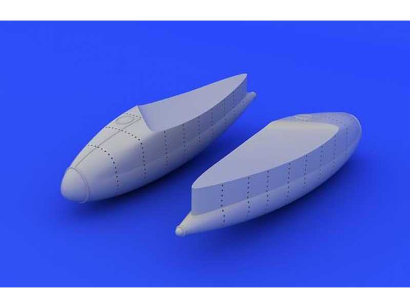 MiG-15 fuel tanks 300l 1/72 - Eduard - zdjęcie 1 MiG-15 fuel tanks 300l 1/72 - Eduard - zdjęcie 1