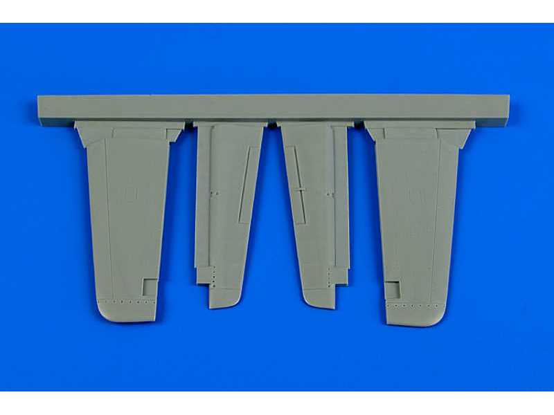 P-51B/C Mustang control surfaces - Tamiya - zdjęcie 1 P-51B/C Mustang control surfaces - Tamiya - zdjęcie 1