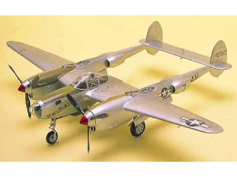 P-38 Lightning (J, L, Droop Snoot, F-5E) - zdjęcie 1 P-38 Lightning (J, L, Droop Snoot, F-5E) - zdjęcie 1