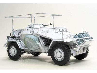 Sd.Kfz 223 - TAJFUN  Komplet: model i wręgi - zdjęcie 12