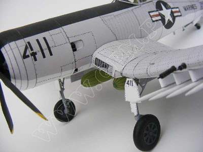 AU-1 MARINES CORSAIR -komplet model  i lasery - zdjęcie 14