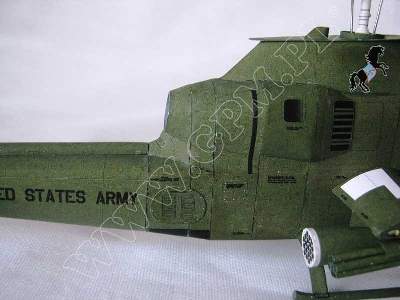 AH-1G COBRA  Komplet model i lasery - zdjęcie 5
