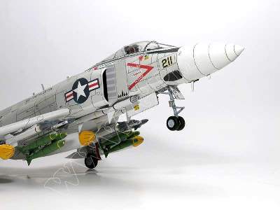 F-4J NAVY PHANTOM II Komplet model i wręgi - zdjęcie 4