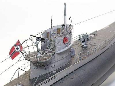 U-570 (typ VIIC ) HMS GRAPH zestaw model i wręgi - zdjęcie 5