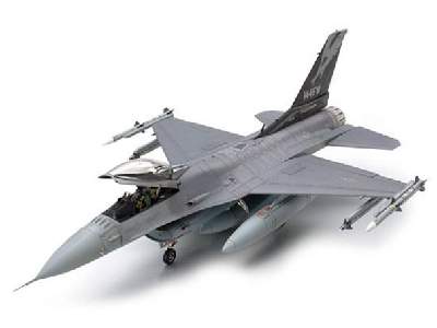 Lockeed F-16C (block 25/32) - Fighting Falcon  - zdjęcie 1