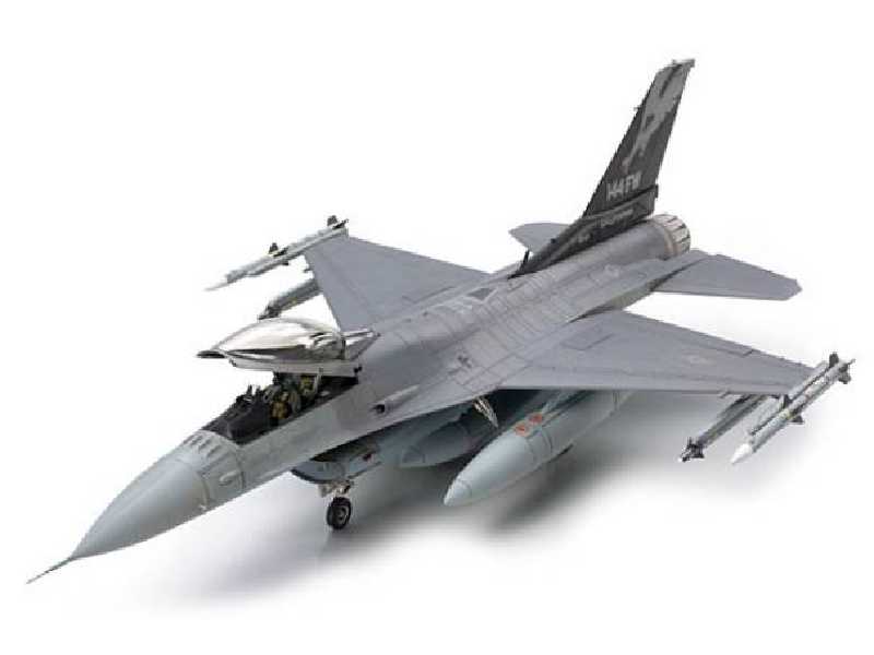 Lockeed F-16C (block 25/32) - Fighting Falcon  - zdjęcie 1