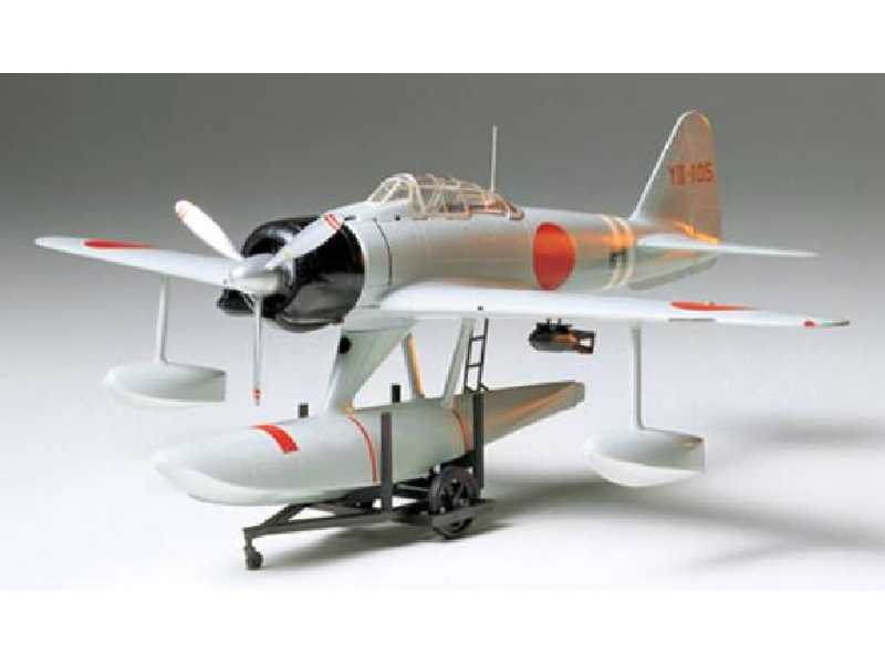 Nakajima A6M2 N Type 2 Float Plane (Rufe) + Kurogane + obsługa - zdjęcie 1 Nakajima A6M2 N Type 2 Float Plane (Rufe) + Kurogane + obsługa - zdjęcie 1