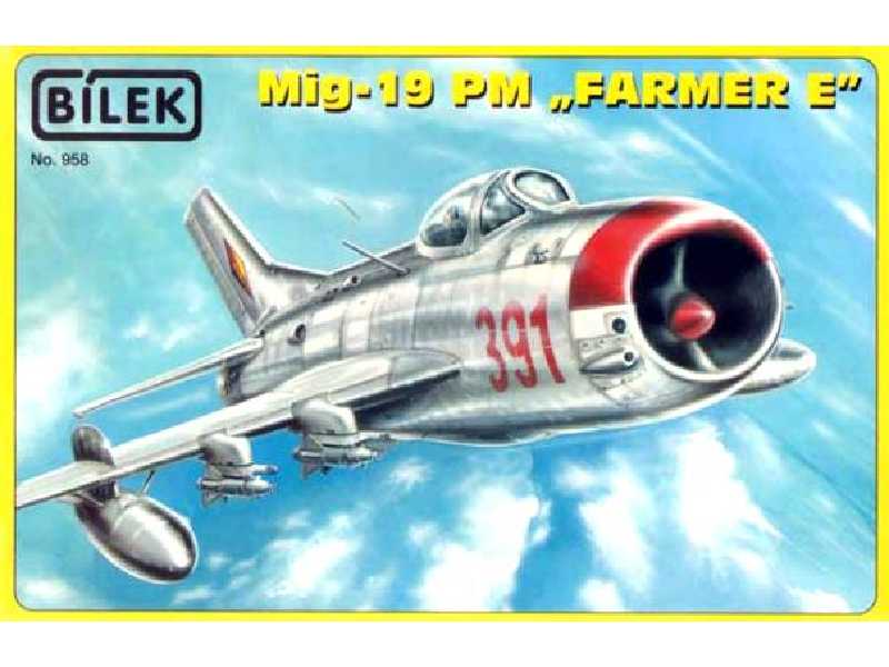MiG-19 PM "Farmer E" - zdjęcie 1 MiG-19 PM "Farmer E" - zdjęcie 1