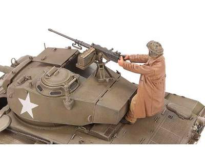 M24 Chaffee lekki czołg amerykański - zdjęcie 5