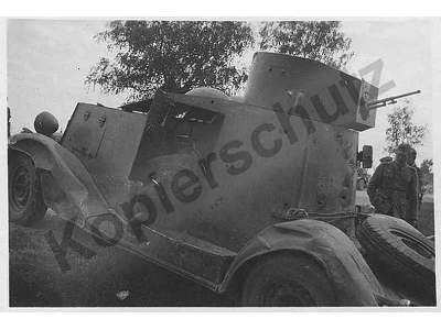 FAI-M (Ford-A Izhorskiy) sowiecki samochód pancerny - zdjęcie 9