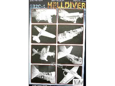 Kartonowy Arsenał SB2C Helldiver 1-2-2011 - zdjęcie 11
