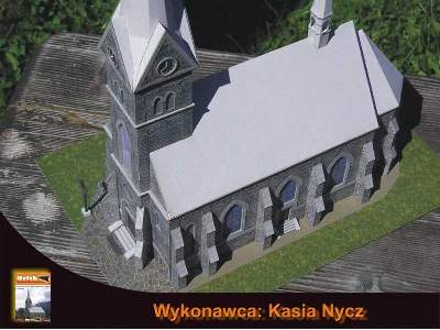 Kościół parafialny pod wezwaniem Narodzenia N.M.P. w Porąbce - zdjęcie 3