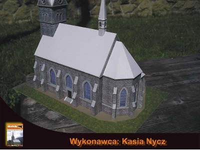 Kościół parafialny pod wezwaniem Narodzenia N.M.P. w Porąbce - zdjęcie 18