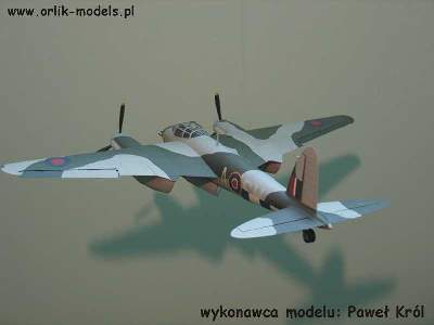 Brytyjski samolot myśliwsko - bombowy De havilland Mosquito FB V - zdjęcie 2