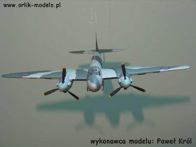 Brytyjski samolot myśliwsko - bombowy De havilland Mosquito FB V - zdjęcie 8
