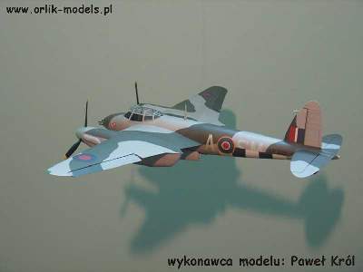 Brytyjski samolot myśliwsko - bombowy De havilland Mosquito FB V - zdjęcie 10