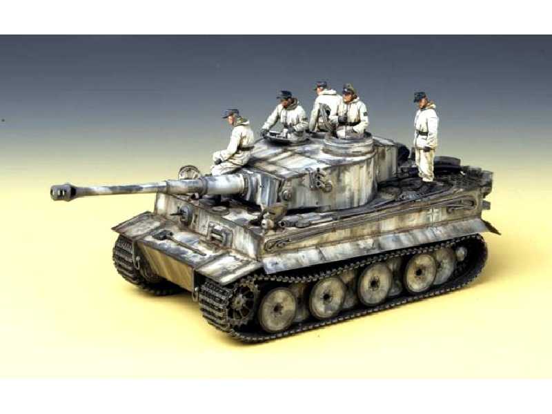 PzKpfw VI Tiger I, SdKfz 181 z załogą - edycja limitowana - zdjęcie 1 PzKpfw VI Tiger I, SdKfz 181 z załogą - edycja limitowana - zdjęcie 1