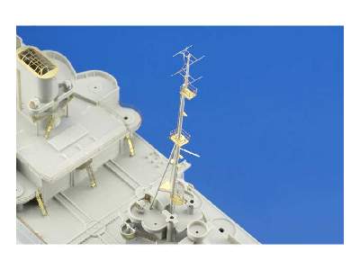 HMS Queen Elizabeth 1943 pt 3 - superstructure 1/350 - Trumpeter - zdjęcie 8