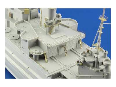 HMS Queen Elizabeth 1943 pt 3 - superstructure 1/350 - Trumpeter - zdjęcie 9