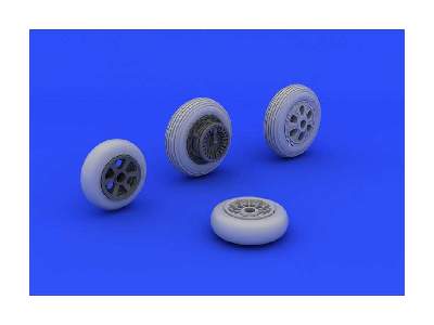 F-86F wheels 1/48 - Hasegawa - zdjęcie 7