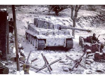 Bastogne - grudzień 1944 - zestaw na dioramę - zdjęcie 8