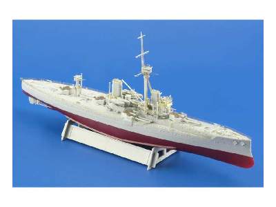 HMS DREADNOUGHT 1915 1/700 - Trumpeter - zdjęcie 9