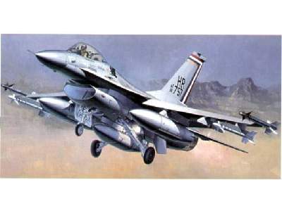 F-16a Plus Fighting Falcon - zdjęcie 1