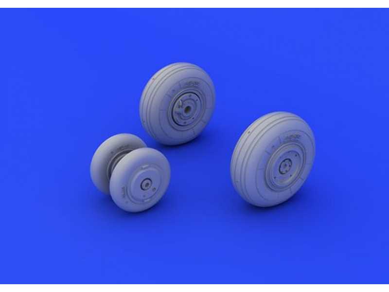 MiG-29 wheels 1/72 - Trumpeter - zdjęcie 1 MiG-29 wheels 1/72 - Trumpeter - zdjęcie 1