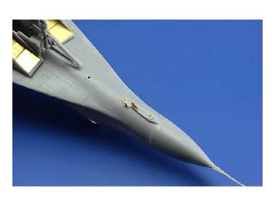 MiG-29A Izdeliye 9-12 1/72 - Trumpeter - zdjęcie 4