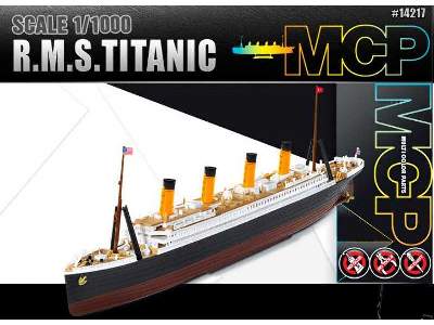 RMS Titanic - brytyjski transatlantyk - Multi Color Parts - zdjęcie 1