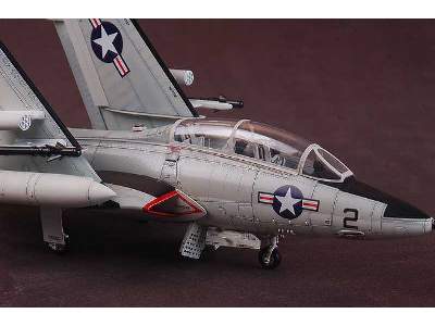 Grumman TF-9J Cougar (F9F-8T) - zdjęcie 17