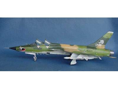 Republic F-105G Wild Weasel - zdjęcie 3