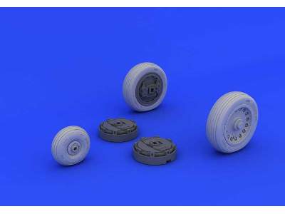 Mirage IIIc wheels 1/32 - Italeri - zdjęcie 2