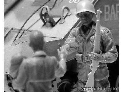 Amerykańscy spadachroniarze i brytyjscy czołgiści - Francja 1944 - zdjęcie 3